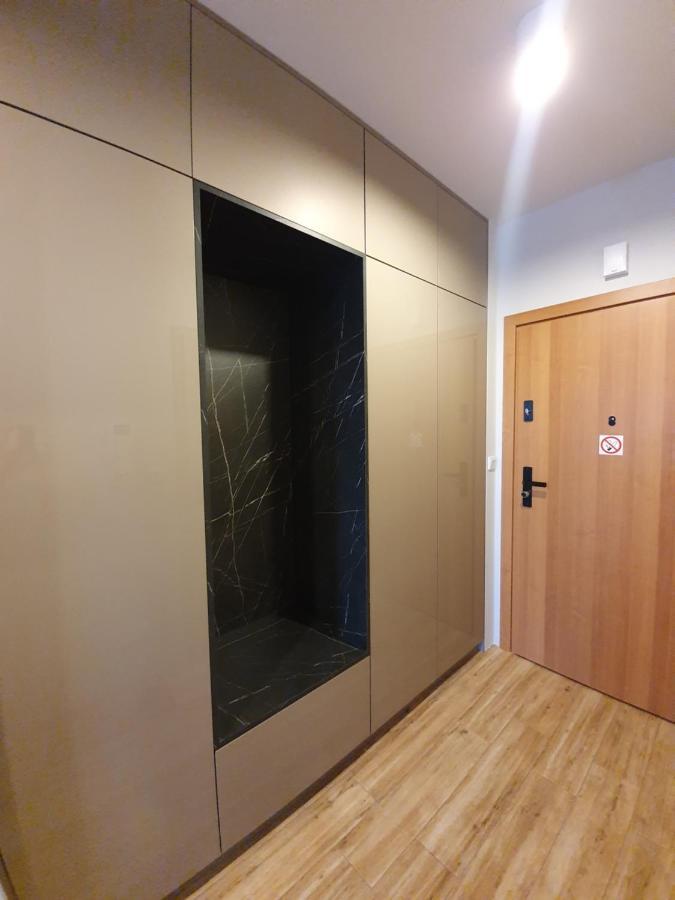 Apartamenty Ceglana Park -Parking W Hali Garazowej- Piekne Nowe Osiedle Katowice Esterno foto
