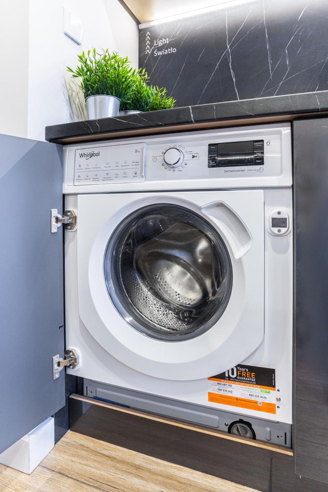 Apartamenty Ceglana Park -Parking W Hali Garazowej- Piekne Nowe Osiedle Katowice Esterno foto